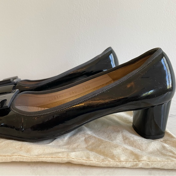 Salvatore Ferragamo Block Heel - Picture 8 of 11